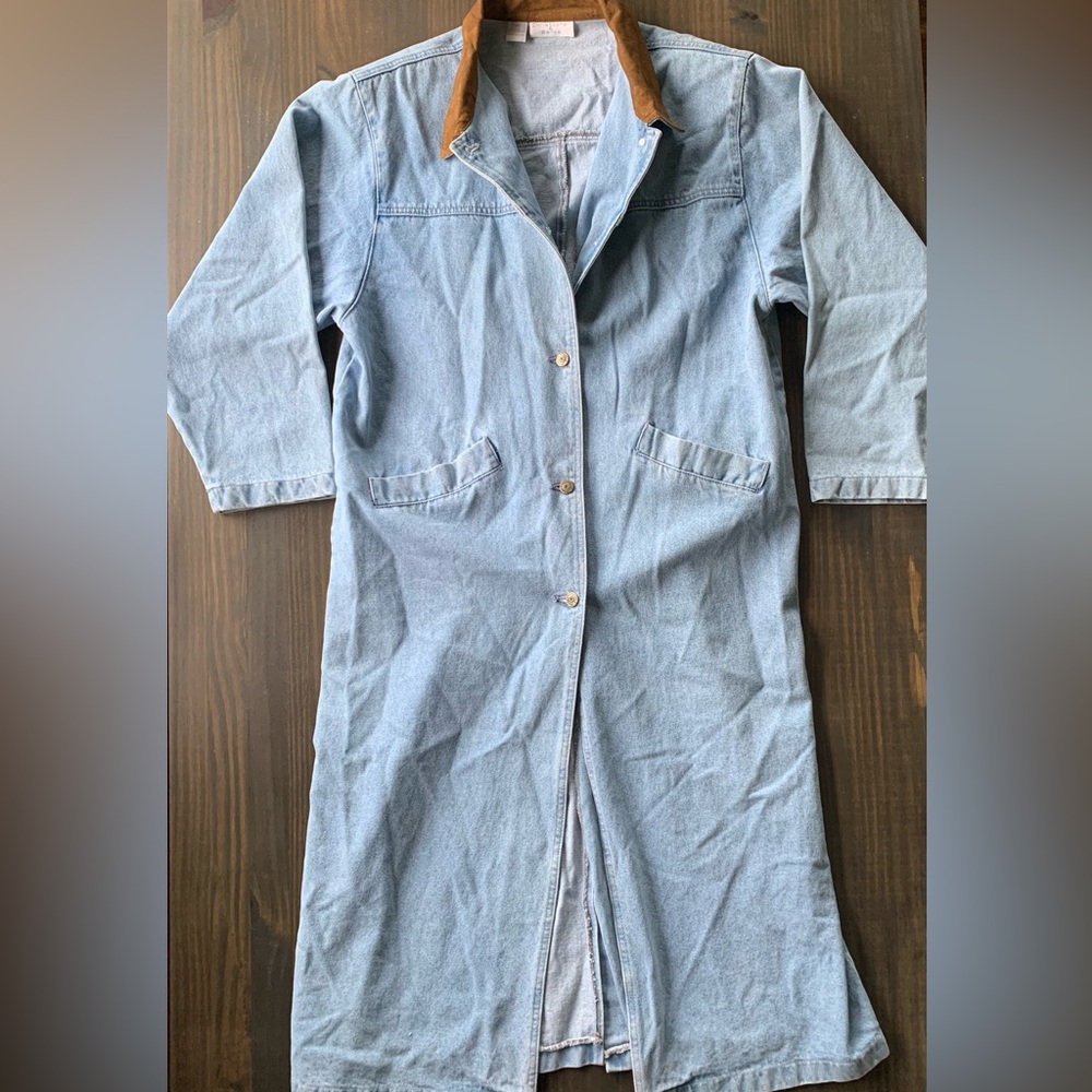 Women's Denim Coat with Brown Collar